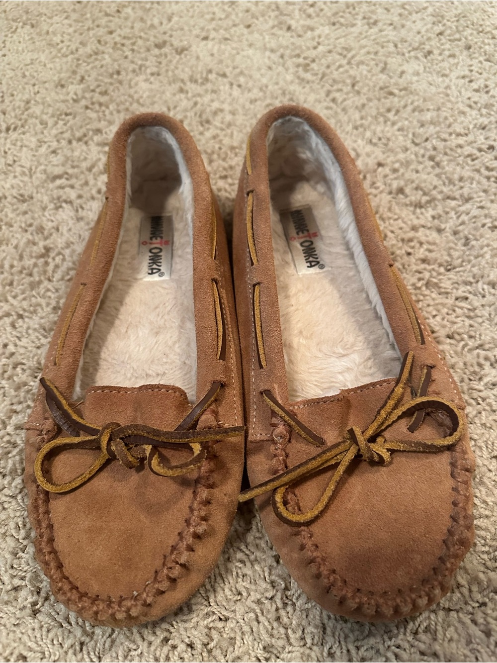 Minnetonka Brown Suede Women's Moccasin Slippers with Bow